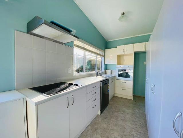 House for rent in Green Bay, Whau