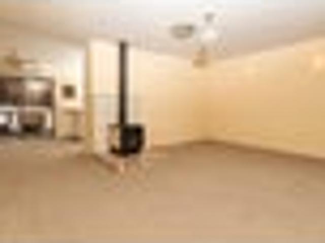 Apartment for rent in Green Bay, Oroua County