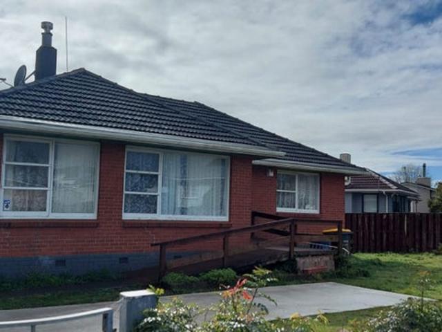 House for rent in Oratia, Oroua County