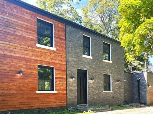 House for sale in Highland Park, Illinois