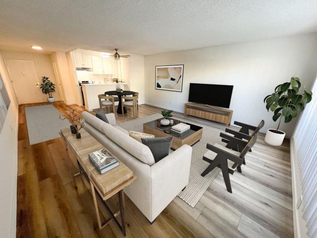 Apartment for rent in Canoga Park, California