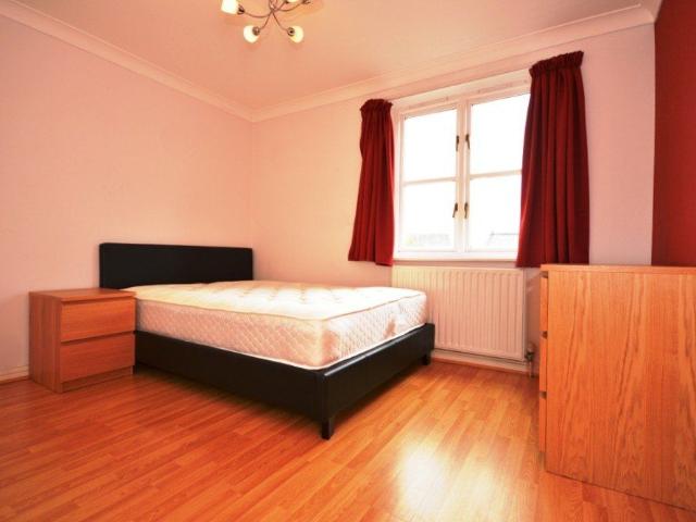 Apartment for rent in Stepney, Greater London