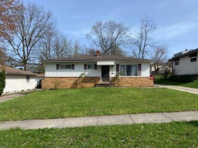 House for sale in Cleveland