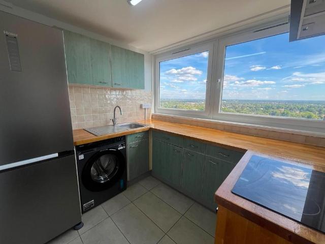 Apartment for rent in London Borough of Hounslow, Greater London