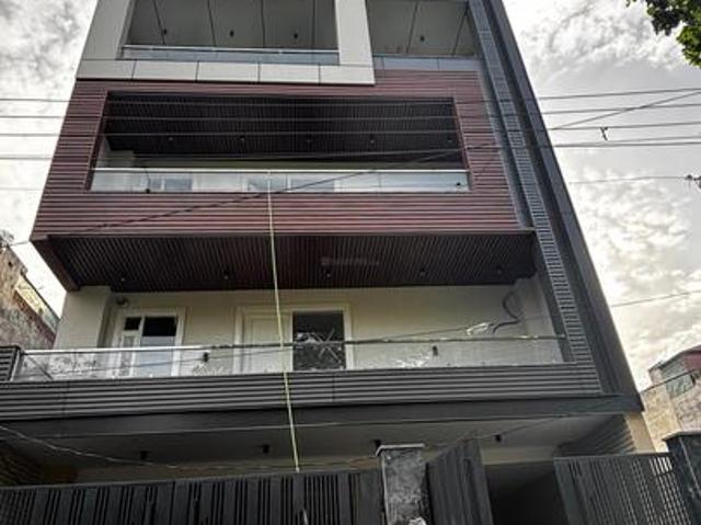 Property for sale in Hariana