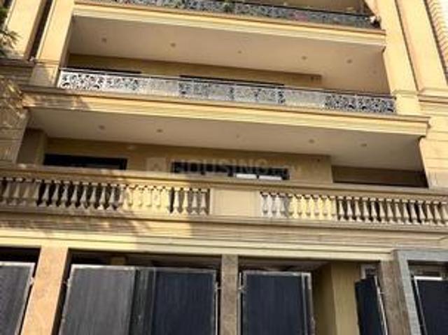 Flat for sale in Hariana