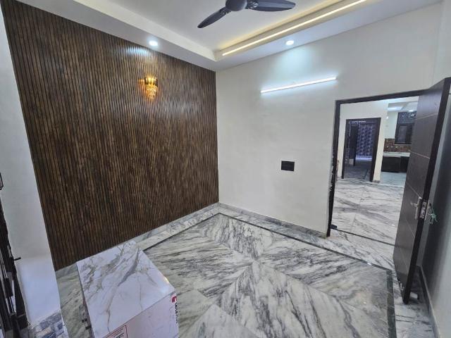 Property for rent in Hariana