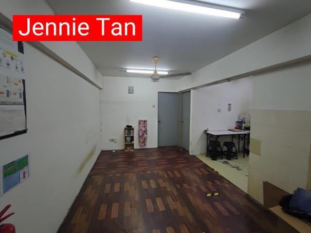 Condominium for sale in Mukim 13, Georgetown