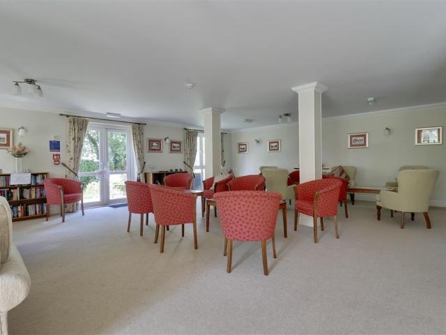 Apartment for rent in Cowplain, Havant