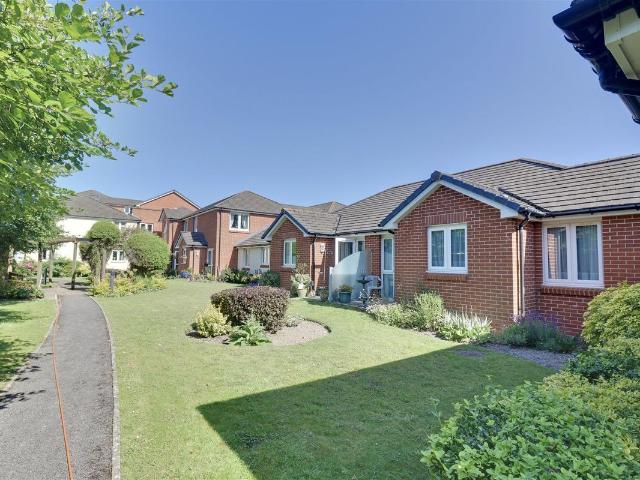 Apartment for rent in Cowplain, Havant