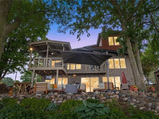 House for sale in Prior Lake