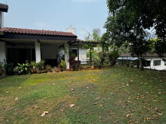 Bungalow for sale