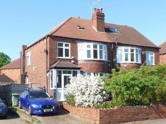 House for sale in Pudsey, West Yorkshire