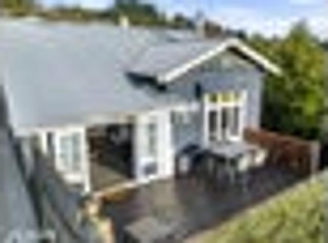 House for rent in Otakou