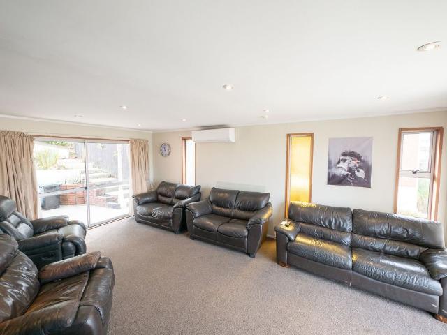 House for rent in Otakou