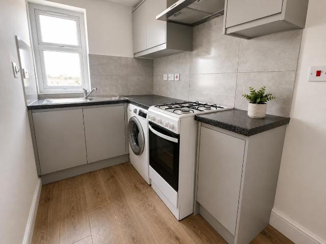 House for rent in Becontree, Greater London