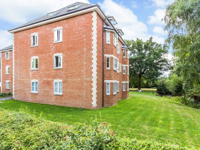 Apartment for rent in Burstow, Hillview