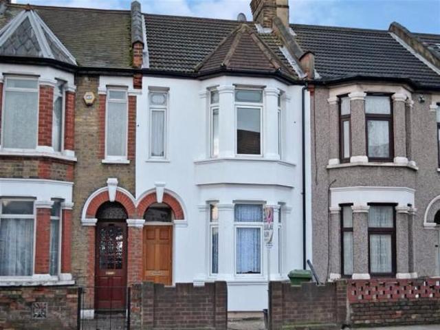 Apartment for rent in London Borough of Redbridge, Greater London