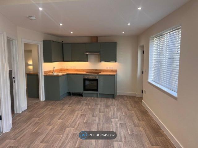House for rent in Wolverton and Greenleys, Old Wolverton