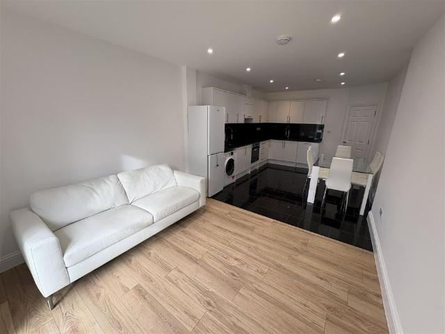 Apartment for rent in London Borough of Barnet, Greater London