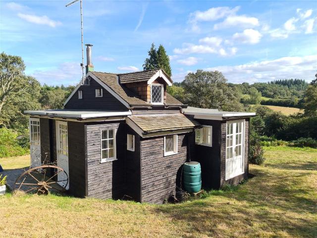 Studio for rent in Shamley Green, Waverley