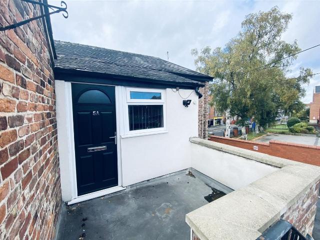 Apartment for rent in Fulshaw Park, Wilmslow