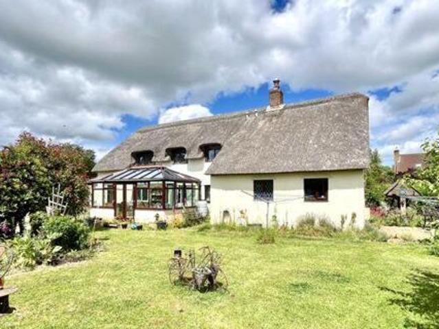 House for sale in Ilminster, Somerset