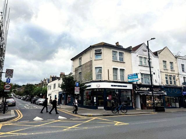 Apartment for rent in Harringay, Greater London