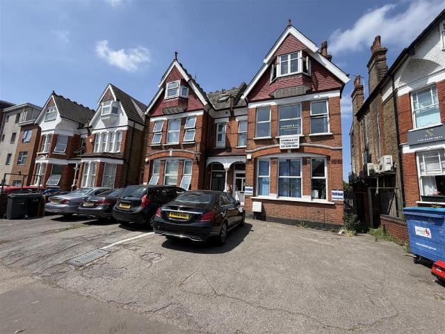 Apartment for rent in Palmers Green, Greater London