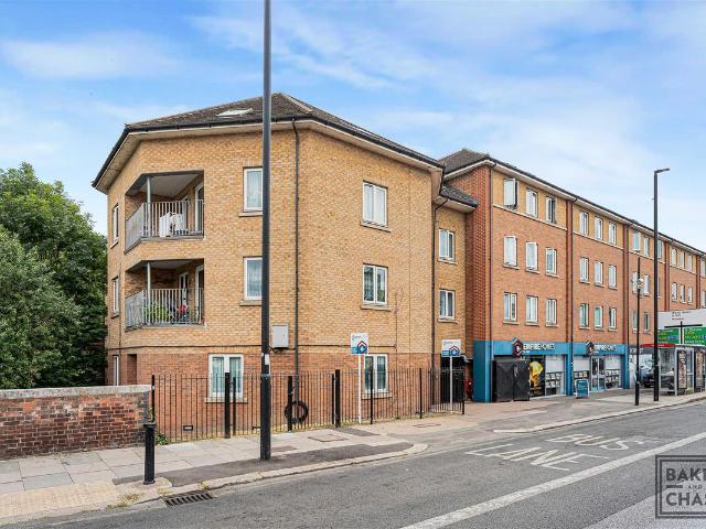 Apartment for rent in Palmers Green, Greater London