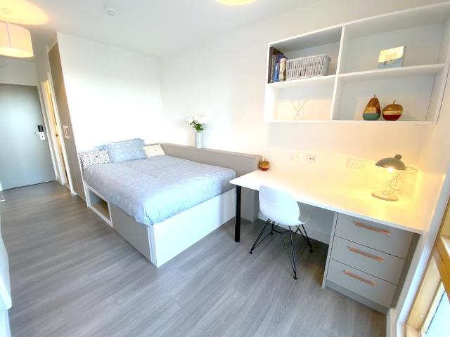 Apartment for rent in Highbury, Greater London