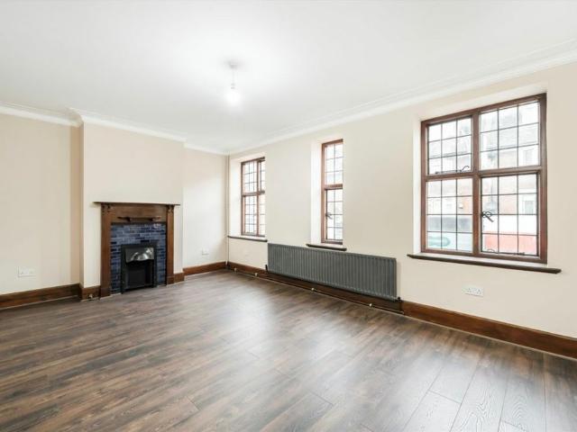 Apartment for rent in Palmers Green, Isle Of Man