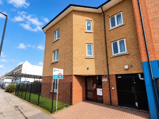 Apartment for rent in Palmers Green, Greater London