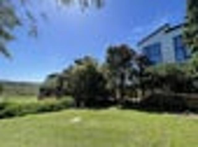 Townhouse for sale in Balmoral