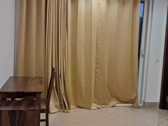 Property for rent in Deri