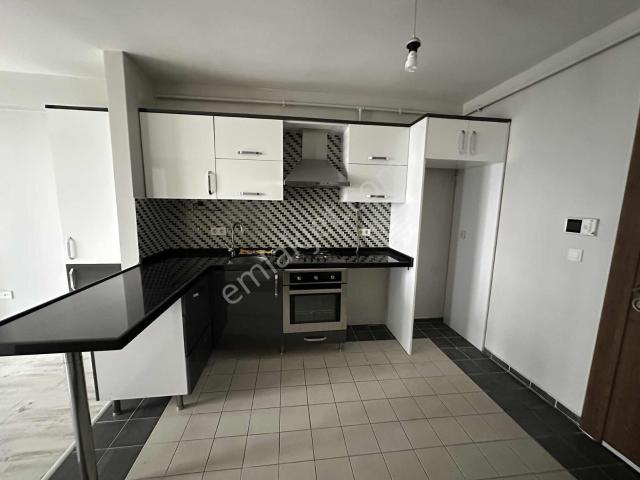 Sariyer, İstanbul içerisinde kiralık mülk