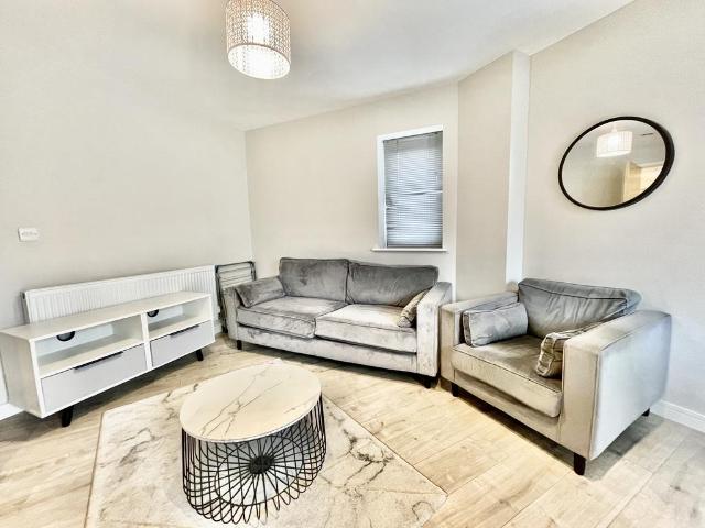 Apartment for rent in Cavalier Hill, Leeds