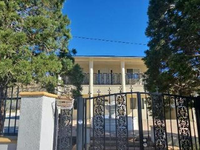 House for sale in Pinon Hills, California