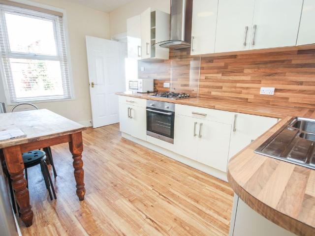 Apartment for rent in Charminster, Bournemouth