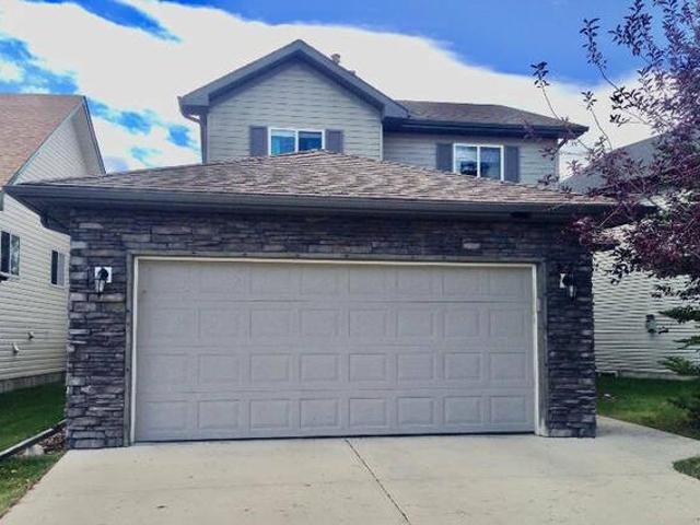 House for sale in Calgary