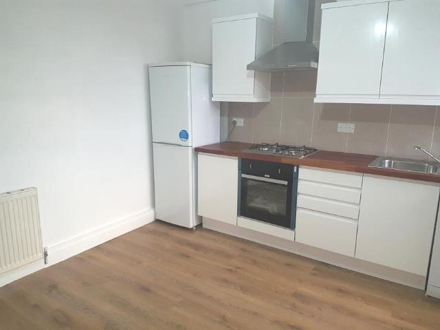 Apartment for rent in London Borough of Newham, Greater London