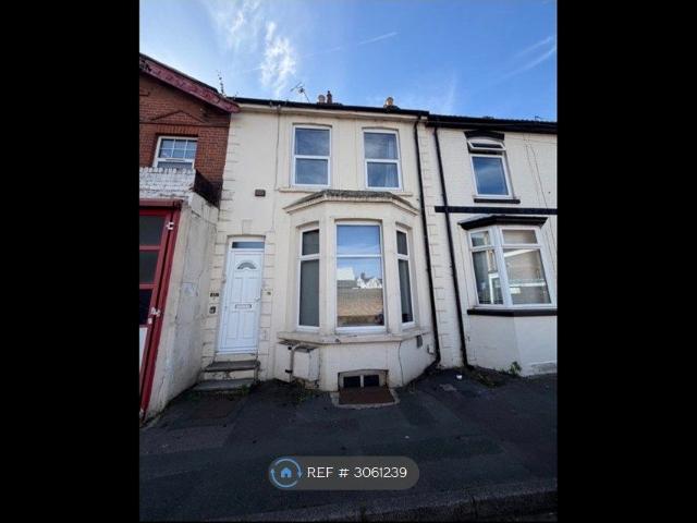 Apartment for rent in Brompton, Gillingham