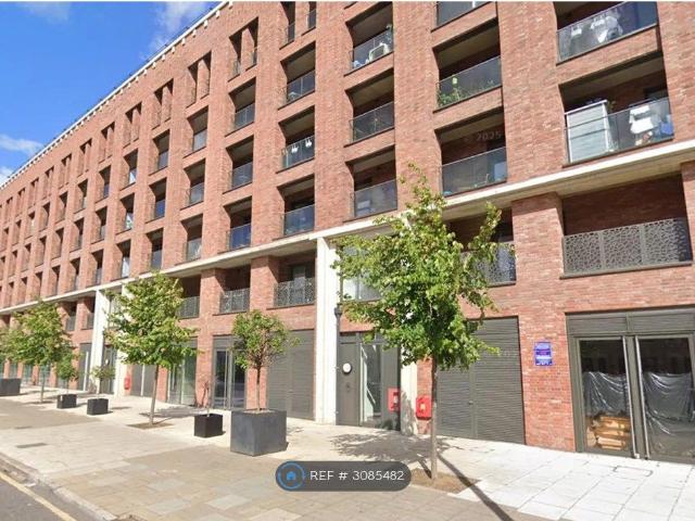 Apartment for rent in London Borough of Newham, Greater London