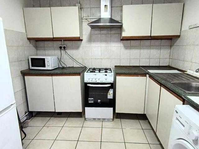 Apartment for rent in Falcon Lodge, Wales
