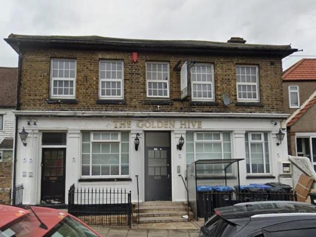 Apartment for rent in Ponders End, Greater London