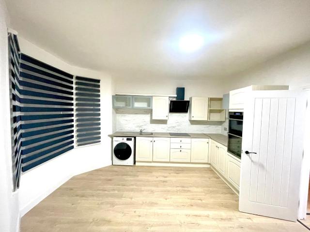 Apartment for rent in Upton, Greater London