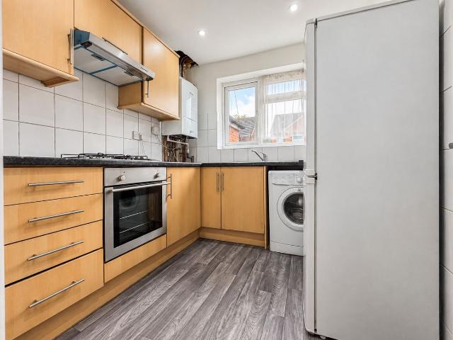 Apartment for rent in High Wycombe Community Board, High Wycombe