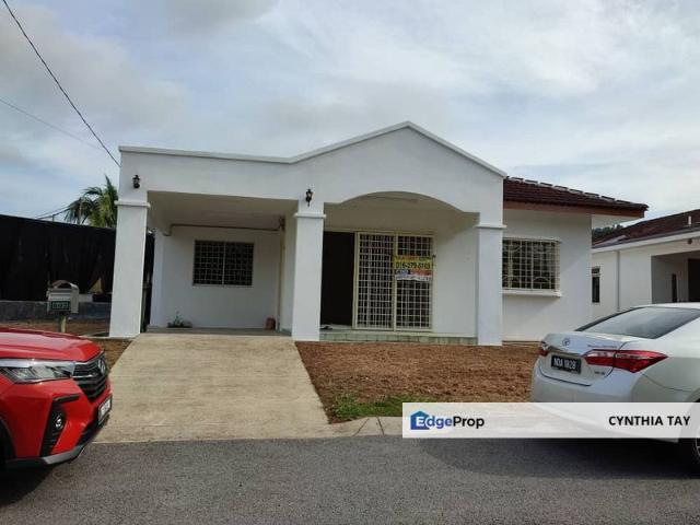 House for sale in Sendayan Village, Negeri Sembilan