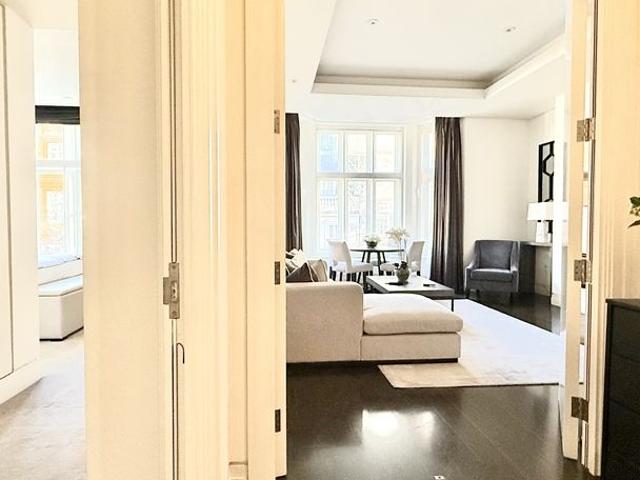 Apartment for rent in Upton, Greater London