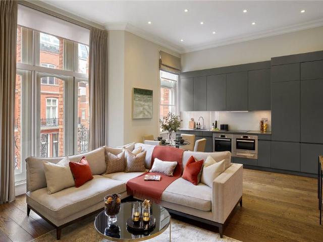 Apartment for rent in Mayfair, Greater London
